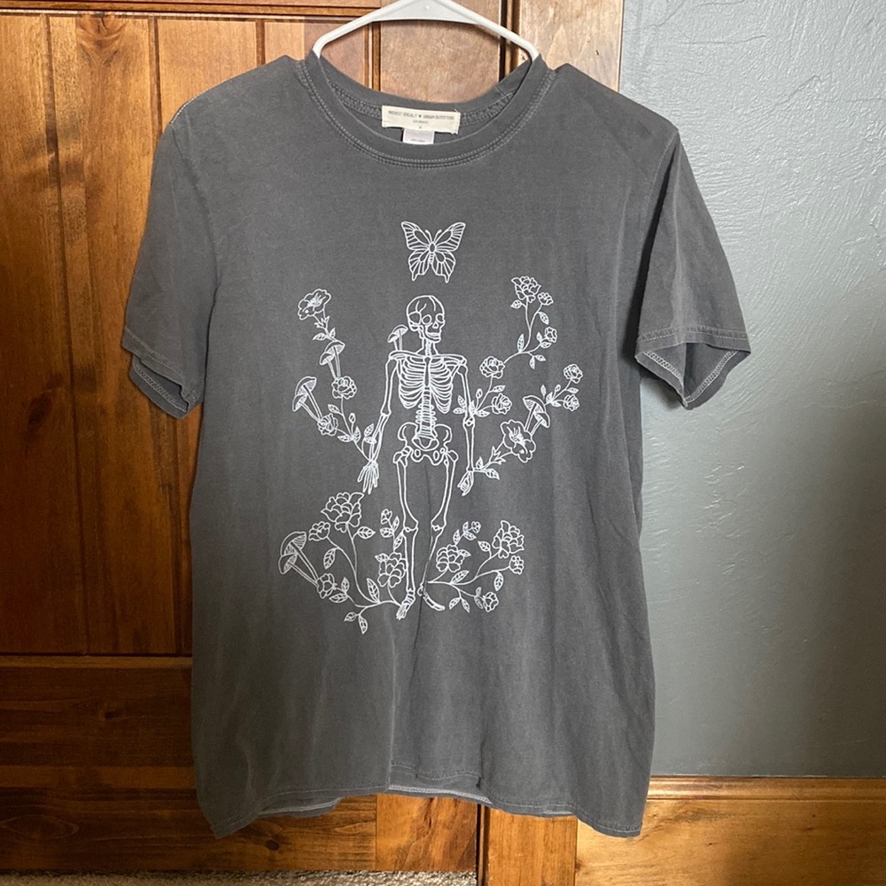 Urban Outfitters graphic tee